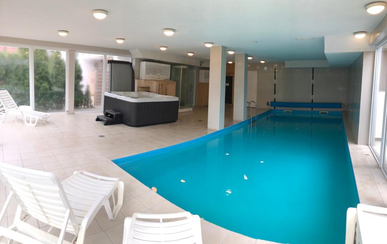 Mango Wellness Apartman Шіофок Екстер'єр фото