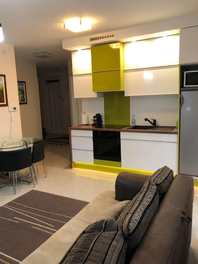 Mango Wellness Apartman Шіофок Екстер'єр фото