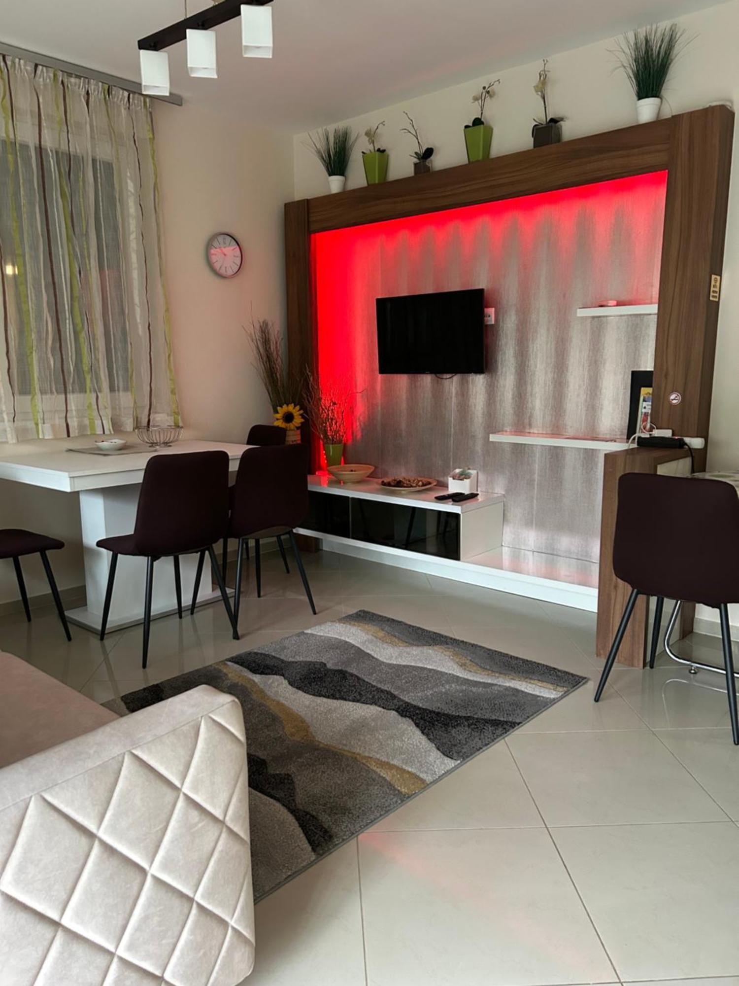 Mango Wellness Apartman Шіофок Екстер'єр фото